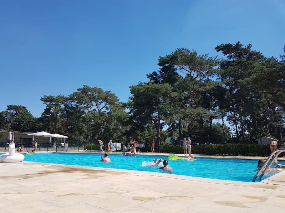 3 Bedroom Chalet On Camping Gt Balen Extérieur photo