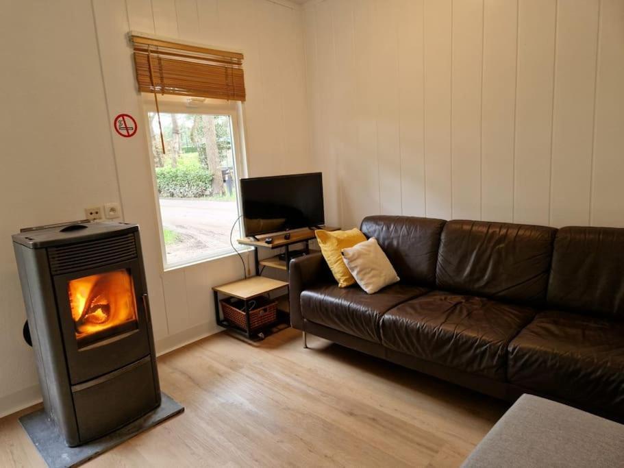 3 Bedroom Chalet On Camping Gt Balen Extérieur photo