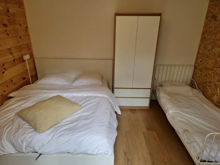 3 Bedroom Chalet On Camping Gt Balen Extérieur photo