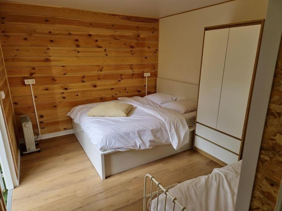 3 Bedroom Chalet On Camping Gt Balen Extérieur photo